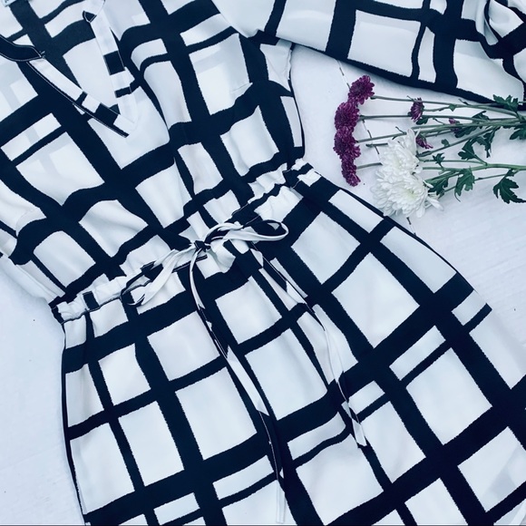 Windowpane Shift Dress - Picture 3 of 8